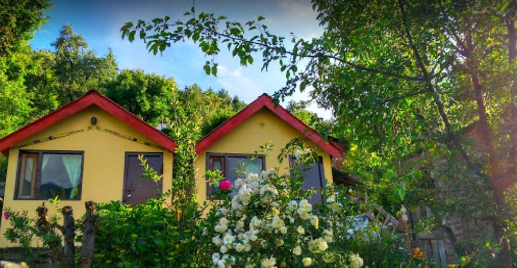 Xra Cottage Joshīmath Eksteriør bilde